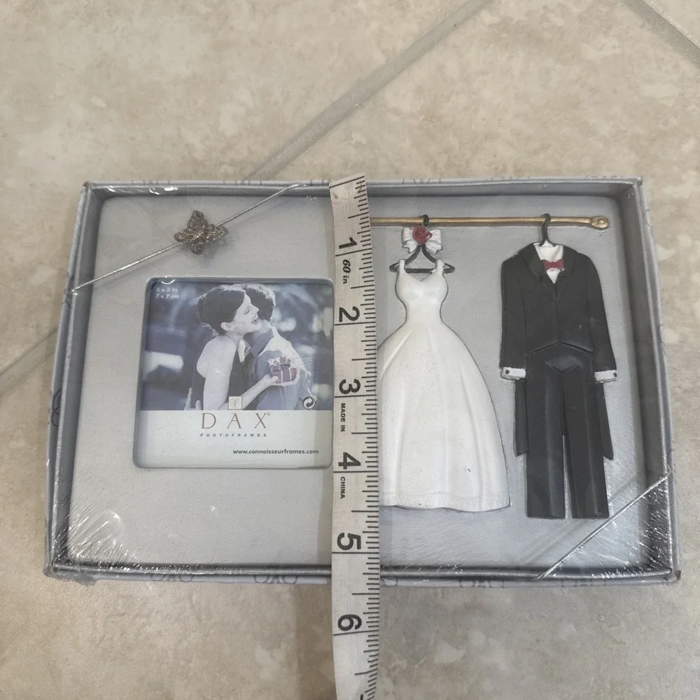 New VTG DAX Picture Frame 7.5 x 4